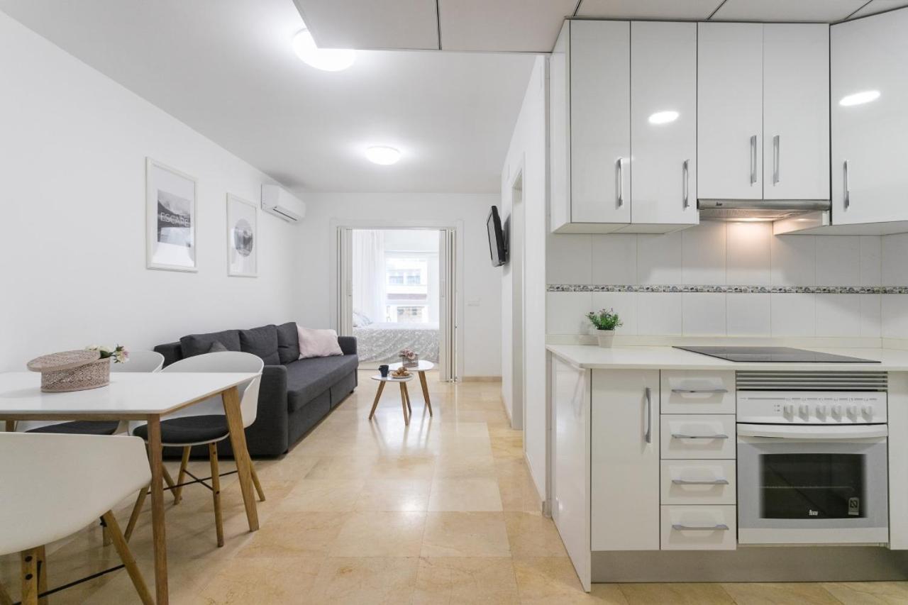 Apartamentos Aurea Pal 8 Y Gran Atenea Esperanto 5 貝尼多姆 外观 照片