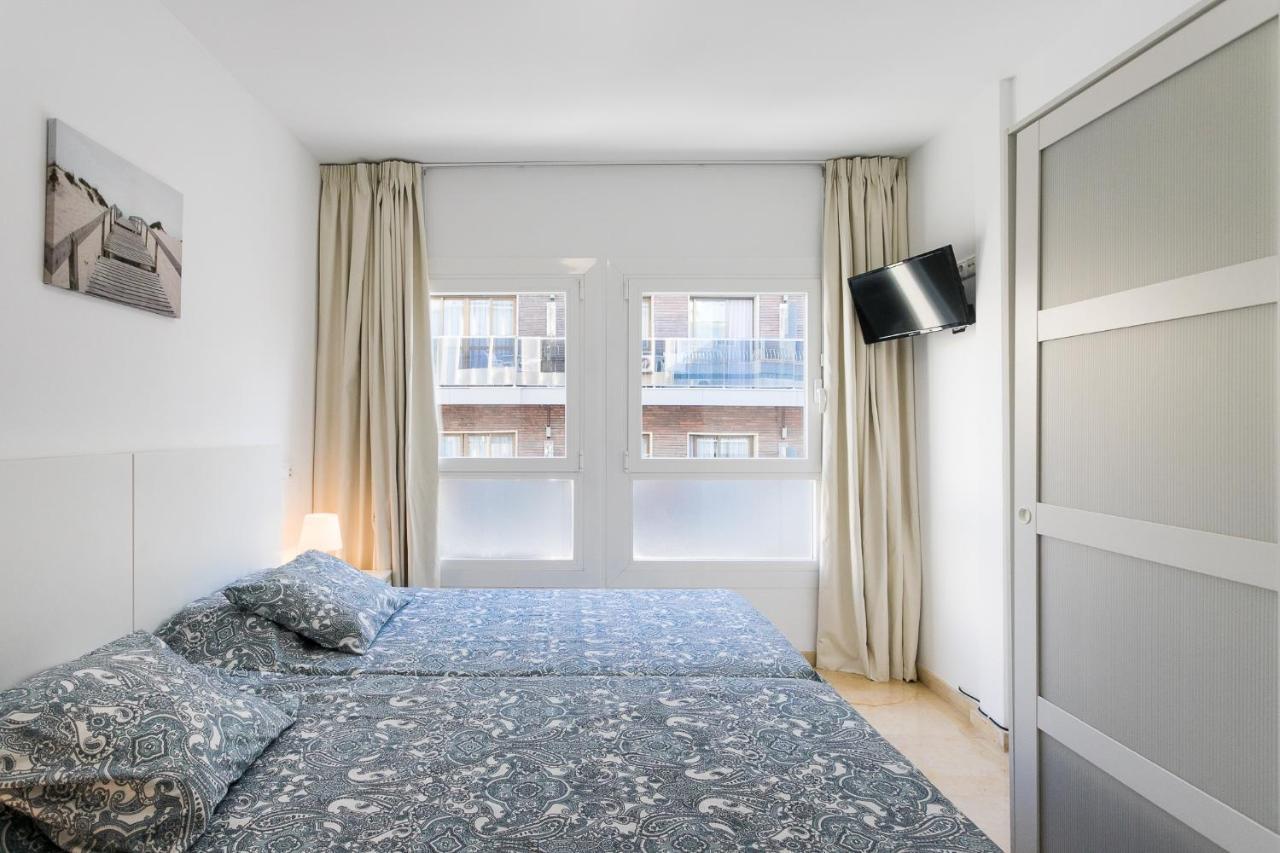 Apartamentos Aurea Pal 8 Y Gran Atenea Esperanto 5 貝尼多姆 外观 照片