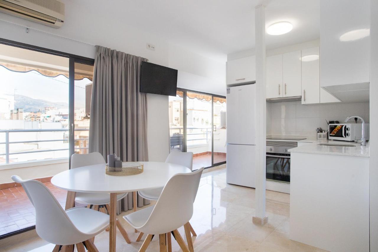 Apartamentos Aurea Pal 8 Y Gran Atenea Esperanto 5 貝尼多姆 外观 照片