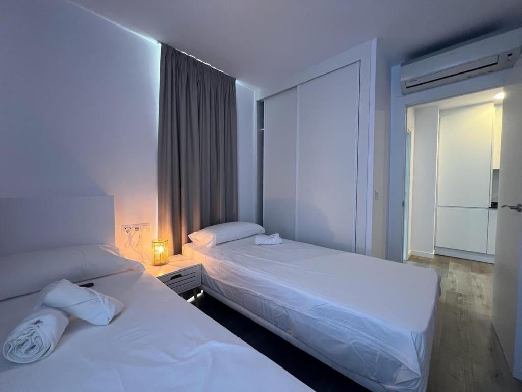 Apartamentos Aurea Pal 8 Y Gran Atenea Esperanto 5 貝尼多姆 外观 照片