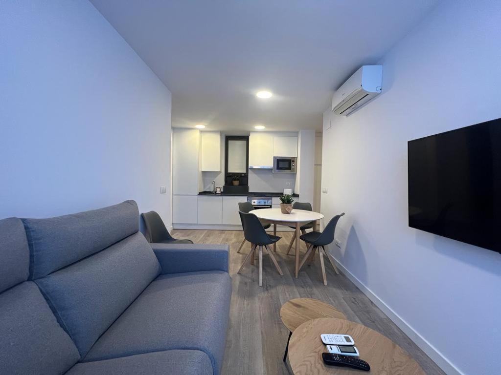 Apartamentos Aurea Pal 8 Y Gran Atenea Esperanto 5 貝尼多姆 外观 照片