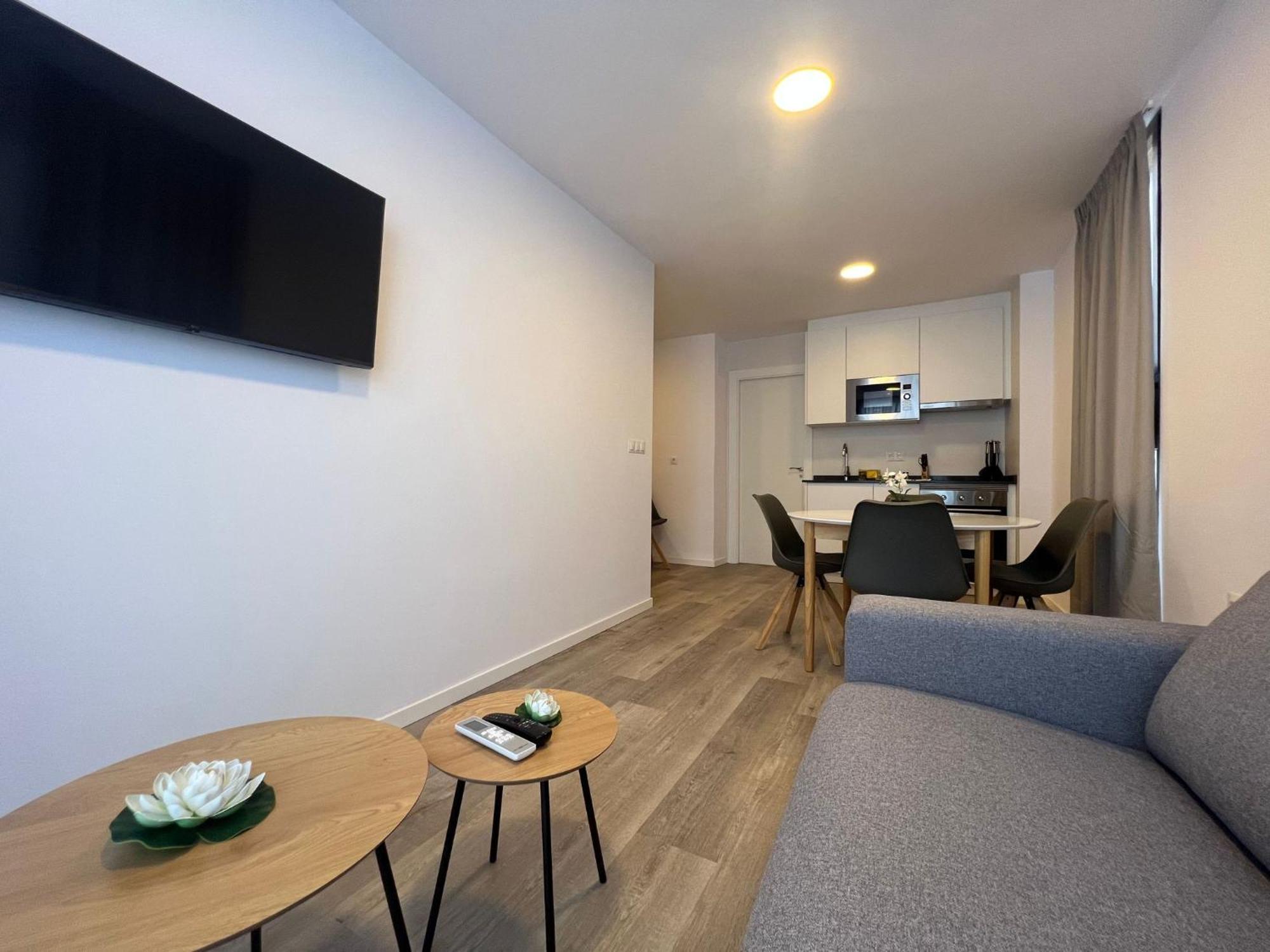 Apartamentos Aurea Pal 8 Y Gran Atenea Esperanto 5 貝尼多姆 外观 照片
