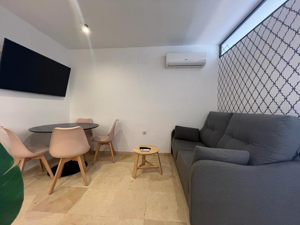 Apartamentos Aurea Pal 8 Y Gran Atenea Esperanto 5 貝尼多姆 外观 照片